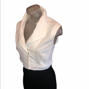YIGAL AZROUEL Sleeveless Button Down Top w Pleat Back